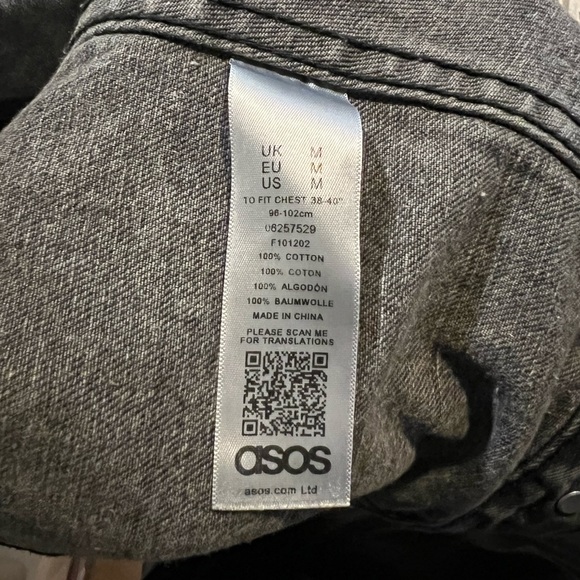 washed black oversized asos denim jacket - Picture 4 of 4